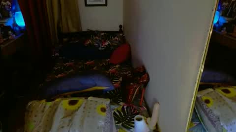 Snapshot of tsyummydickx chatting on 04/25/26, 04:59 Tsyummydickx online show from 04/25/26, 04:59