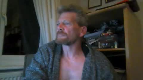 ttb2769 online show from 12/01/25, 06:29