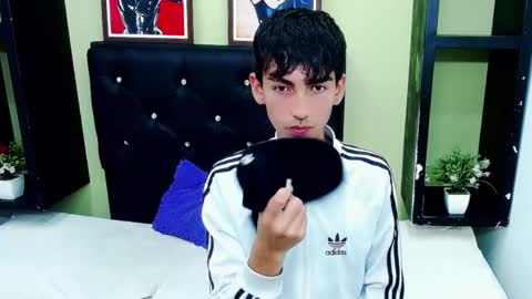 ttimy online show from 12/27/24, 11:21