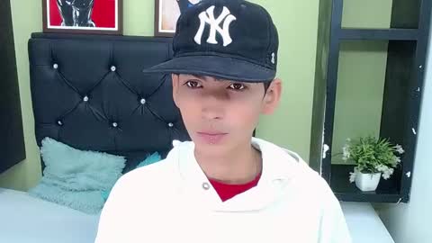 ttimy online show from 01/05/25, 10:08