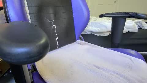 Snapshot of ttwinkfun chatting on 02/14/26, 06:37 ttwinkfun online show from 02/14/26, 06:37