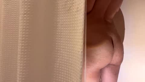 Snapshot of tucataleya chatting on 01/14/25, 11:16 MissCataleya online show from 01/14/25, 11:16