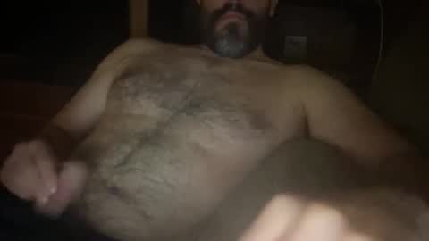 Snapshot of tuckerchase chatting on 10/17/25, 03:31 tuckerchase online show from 10/17/25, 03:31