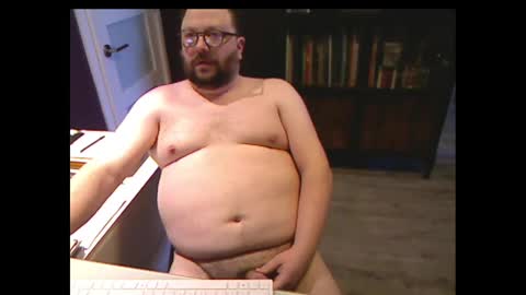 Snapshot of tuckwell chatting on 02/15/25, 01:27 tuckwell online show from 02/15/25, 01:27