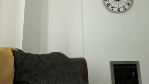 Tuhands online show from 03/13/26, 10:22