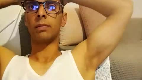 TunisienSexyGuy online show from 04/19/26, 07:38