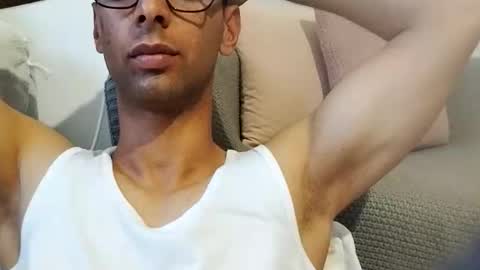 TunisienSexyGuy online show from 04/21/26, 05:28
