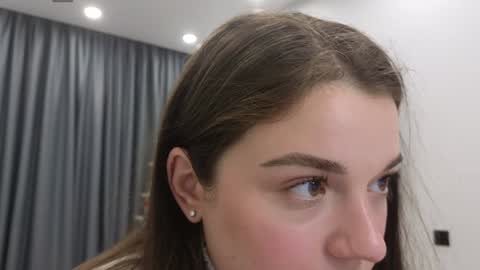 Snapshot of tutti_frutti_ chatting on 12/07/24, 02:53 Ariana online show from 12/07/24, 02:53