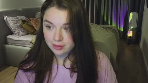 Snapshot of tutti_frutti_ chatting on 01/21/25, 12:25 Ariana online show from 01/21/25, 12:25