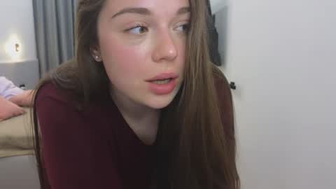 Snapshot of tutti_frutti_ chatting on 03/03/25, 08:32 Ariana online show from 03/03/25, 08:32