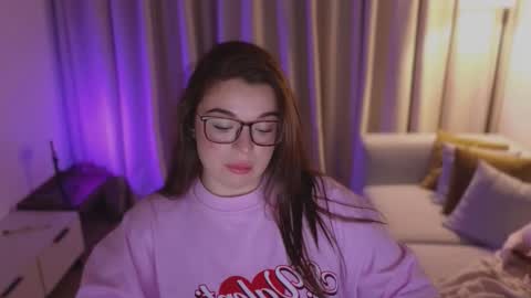 Ariana online show from 03/03/26, 09:10