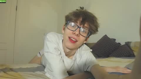 Snapshot of tuz94 chatting on 12/07/24, 09:33 Dan online show from 12/07/24, 09:33