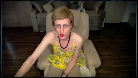 Clementine online show from 09/12/25, 07:52