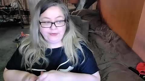 Lana online show from 02/17/25, 05:25