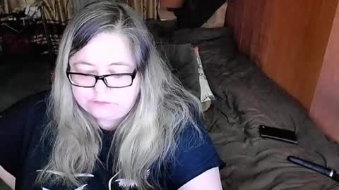 Lana online show from 02/17/25, 11:09