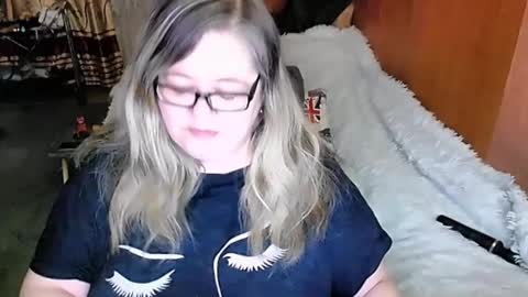 Lana online show from 02/18/25, 10:58