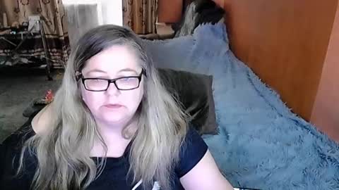 Lana online show from 02/28/25, 05:48