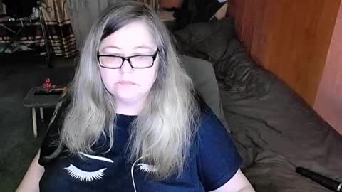 Lana online show from 03/04/25, 11:54