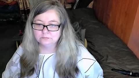 Lana online show from 03/09/25, 09:46