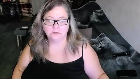 Lana online show from 02/08/26, 09:51