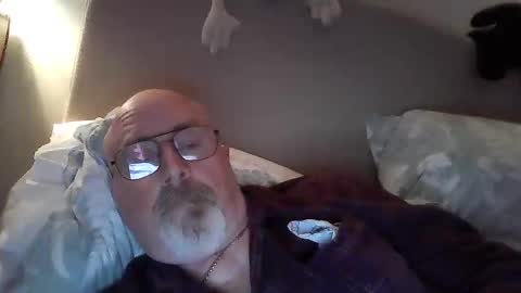 Snapshot of twatcockandballs chatting on 02/24/25, 02:30 twatcockandballs online show from 02/24/25, 02:30