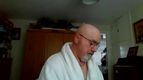 Snapshot of twatcockandballs chatting on 10/23/25, 12:59 twatcockandballs online show from 10/23/25, 12:59