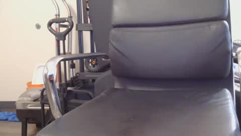 Tweeter74 online show from 01/17/26, 08:56