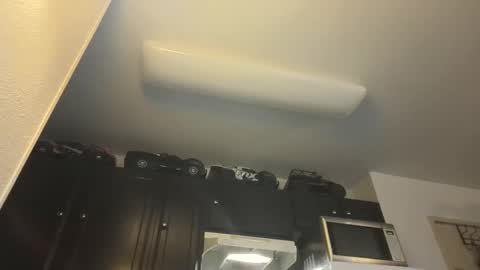 Tweeter74 online show from 02/04/26, 04:24