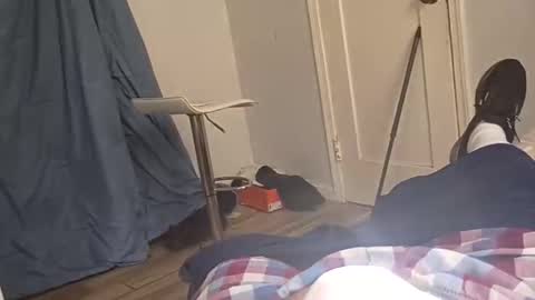 twest84 online show from 11/02/25, 10:45