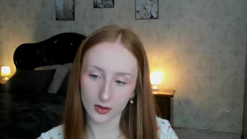 twilightserenade online show from 11/11/25, 03:39