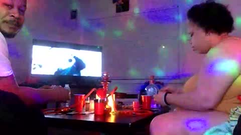 Twin and Lea online show from 01/19/25, 02:36