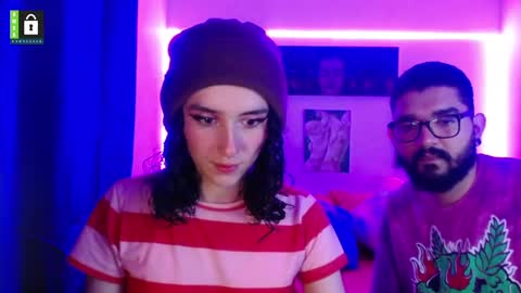 Snapshot of twinflamesxx chatting on 02/10/25, 05:36 TwinFlamesXX online show from 02/10/25, 05:36