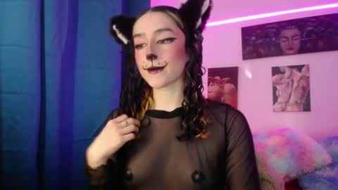 Snapshot of twinflamesxx chatting on 09/23/25, 08:34 TwinFlamesXX online show from 09/23/25, 08:34