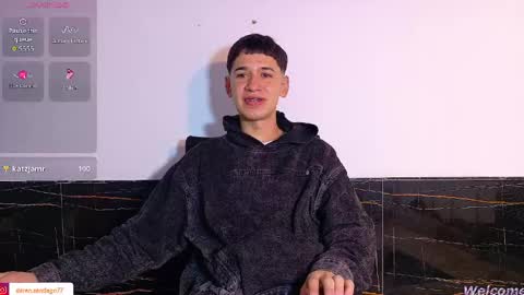Snapshot of twink_daren chatting on 05/02/26, 03:39 Mr Daren online show from 05/02/26, 03:39