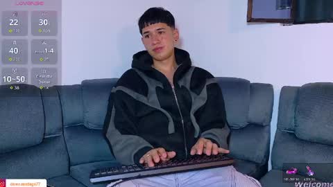 Snapshot of twink_daren chatting on 05/21/26, 06:15 Mr Daren online show from 05/21/26, 06:15