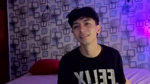 Snapshot of twink_sebas7 chatting on 06/14/26, 12:07 Sebastin online show from 06/14/26, 12:07