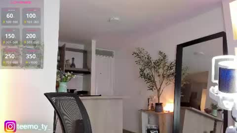 twink_teemo online show from 06/16/26, 09:39