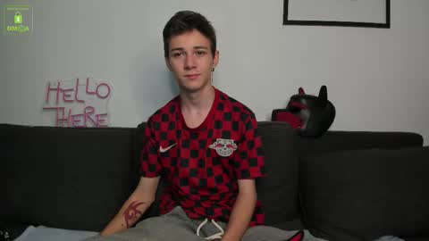 Viego Pattel online show from 09/22/25, 04:36