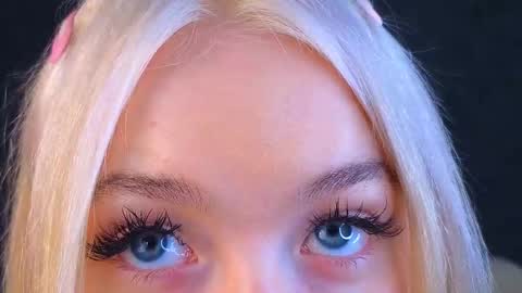 twinklefluff online show from 03/11/25, 10:51