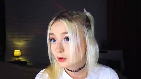 twinklefluff online show from 09/27/25, 02:00