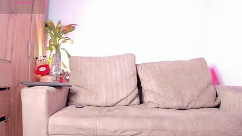 Snapshot of twinksboys_23 chatting on 11/08/25, 01:11 twinksboys_23 online show from 11/08/25, 01:11