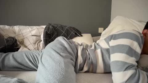 Snapshot of twinksweetlovehot chatting on 12/04/24, 10:35 twinksweetlovehot online show from 12/04/24, 10:35