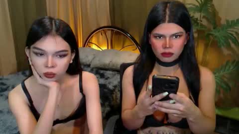 twinktransshanel online show from 10/18/25, 10:16