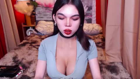 twinktransshanel online show from 11/05/25, 07:30