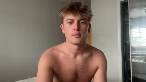 Snapshot of twinkytwunky chatting on 02/27/26, 09:04 twinkytwunky online show from 02/27/26, 09:04