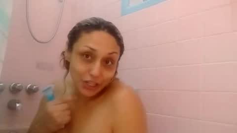 Snapshot of twocrazy85 chatting on 11/03/25, 02:46 Twocrazy85 online show from 11/03/25, 02:46