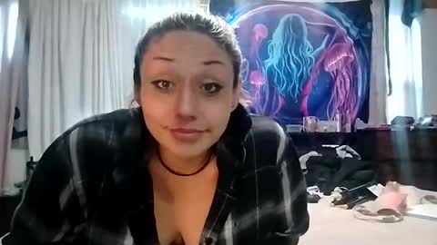 Snapshot of twocrazy85 chatting on 11/14/25, 12:04 Twocrazy85 online show from 11/14/25, 12:04