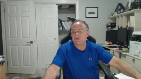 Twopeopleinlove online show from 10/07/25, 10:01