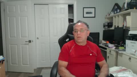 Twopeopleinlove online show from 10/09/25, 09:51