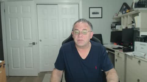 Twopeopleinlove online show from 01/09/26, 11:13